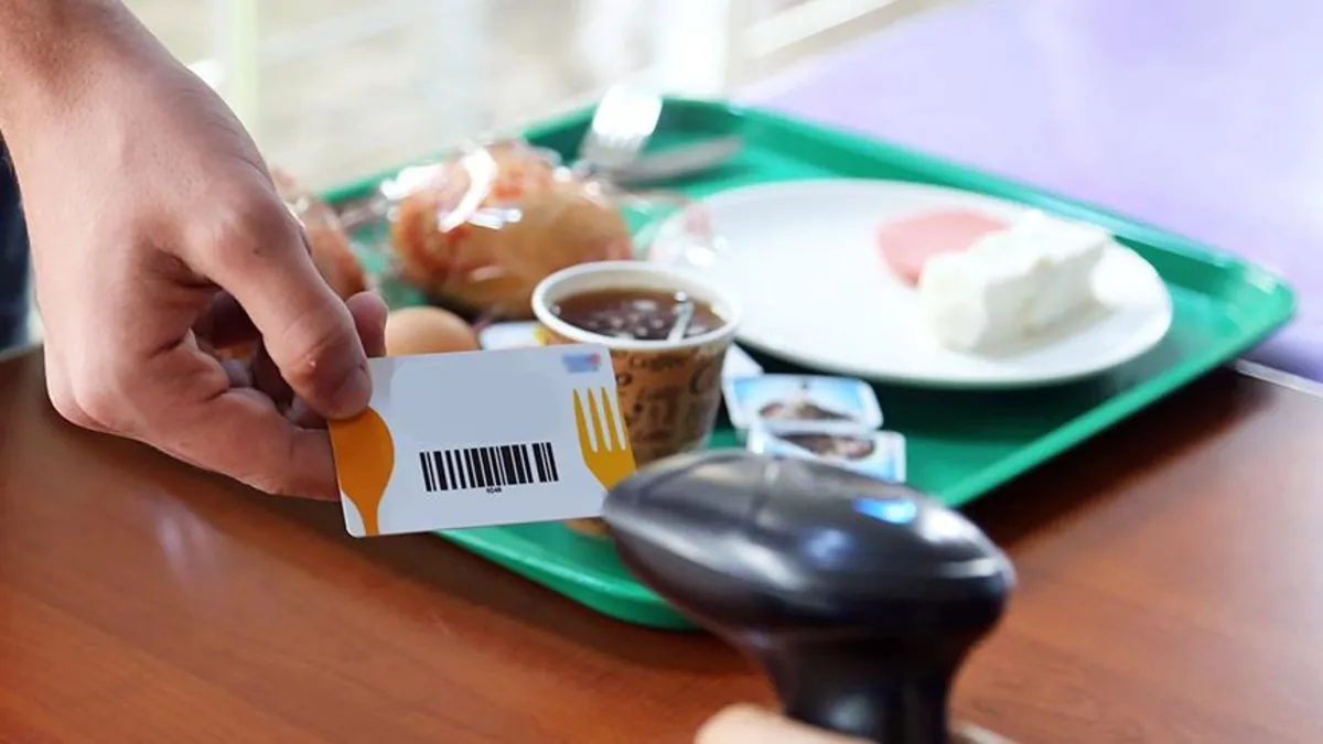 Çalışanları ilgilendiren haber! 2026 yılı için günlük yemek kartı ücreti belli oldu