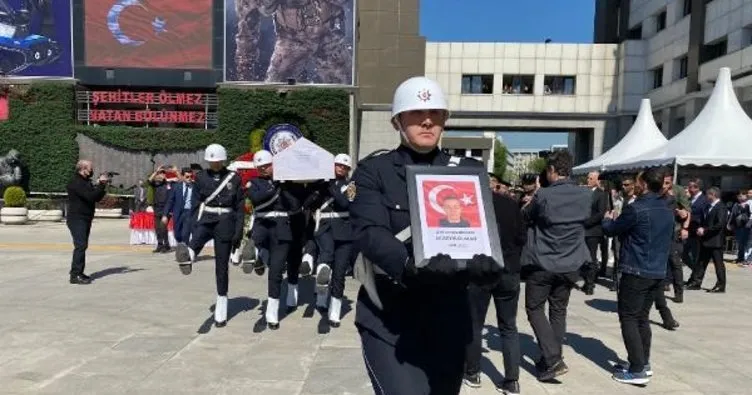 Şehit polis Hüseyin Duman için İstanbul Emniyeti’nde tören düzenlendi