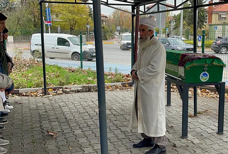 Sakarya’da vahşet: 32 yaşındaki Şelale Mirzalı toprağa verildi