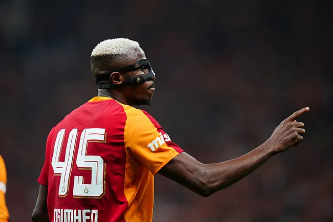victor-osimhen-bu-kulup-icin-her-seyimi-verecegim-1793050231063.jpg