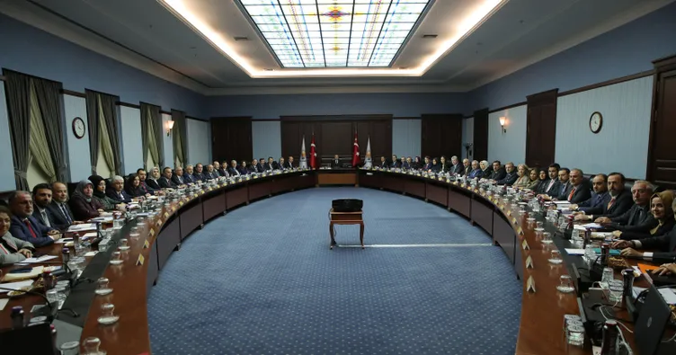 AK Parti MKYK toplantısı sona erdi