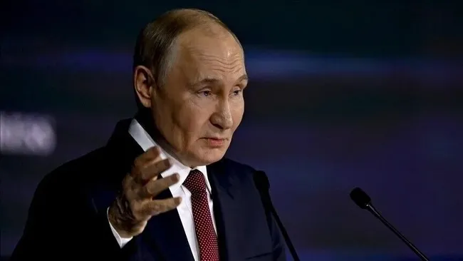 kremlin-putin-ukraynada-secim-gunu-saldirilari-durdurmaya-hazir-1791818274423.jpeg Kremlin: “Putin, Ukrayna’da seçim günü saldırıları durdurmaya hazır”