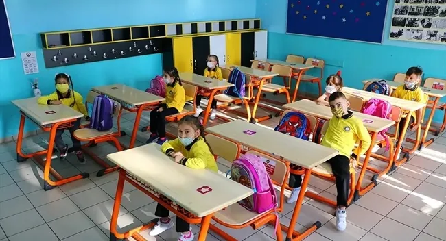 Milli Eğitim Bakanlığı'ndan son dakika yüz yüze eğitim açıklaması! Milyonlarca öğrenci merakla bekliyordu...