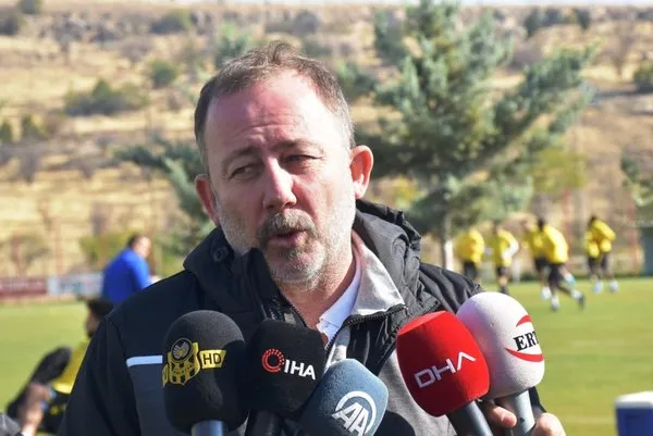 Sergen Yalçın'dan kendisini oyundan atan hakem Halis Özkahya için sert sözler