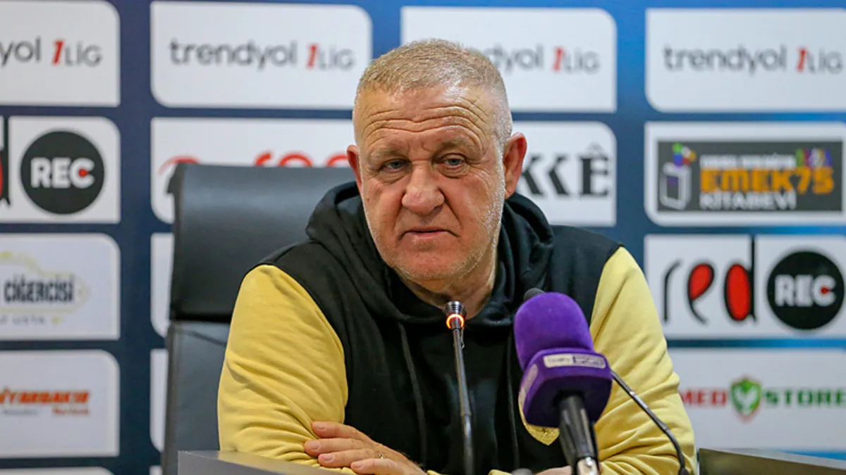 Mesut Bakkal: Bu yolun sonunda ‘şampiyonluk olsun’ diyorum! Mesut Bakkal: Bu yolun sonunda ‘şampiyonluk olsun’ diyorum!