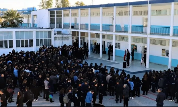 KKTC’de başörtüsü yüzünden okula alınmamıştı: 28 Şubat’ı yeniden yaşattılar!