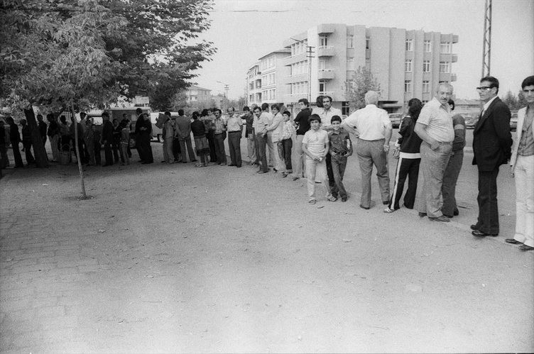 Kanlı 12 Eylül darbesinin üzerinden 43 yıl geçti: Acılar ilk günkü gibi taze...