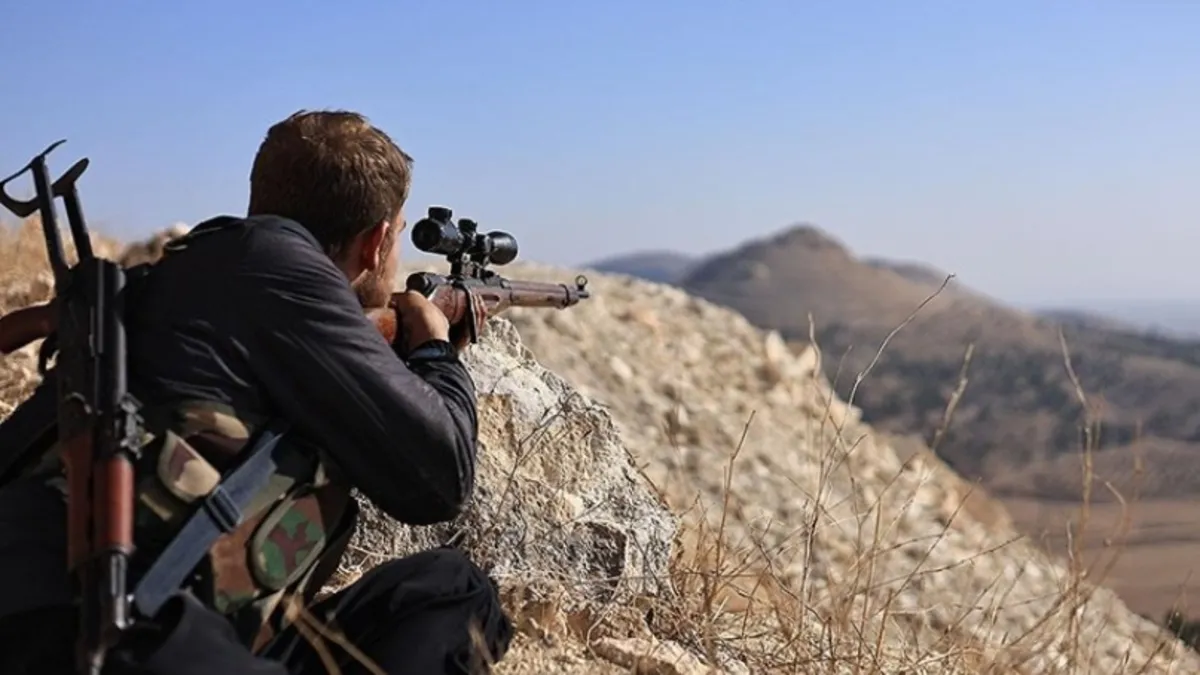 Suriye ordusu ile terör örgütü PKK/YPG arasındaki çatışma: 1 asker öldü Suriye ordusu ile terör örgütü PKK/YPG arasındaki çatışma: 1 asker öldü