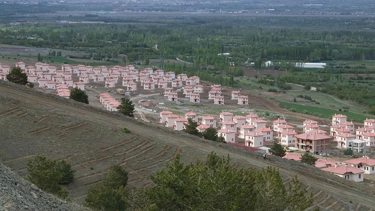 TOKİ'den 36 ilde açık artırma! 245 taşınmaz satışa sunulacak