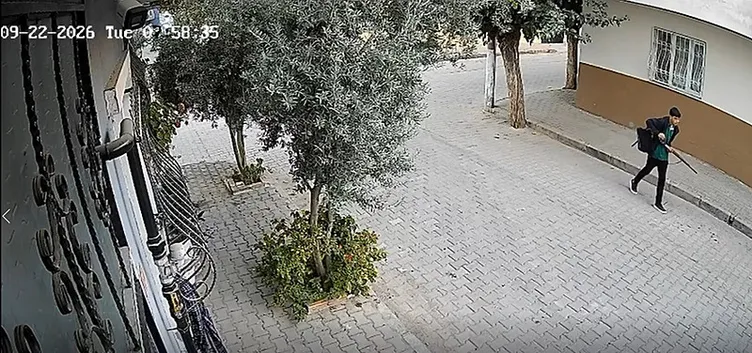 SON DAKİKA… Manisa’daki okul saldırısında Eric Haris ve Netflix dizisi izi! Saldırgan Halil O. katil Joe Goldberg’den ilham almış