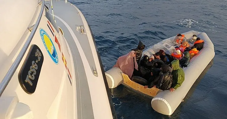 Çanakkale açıklarındaki 98 düzensiz göçmen karaya çıkarıldı