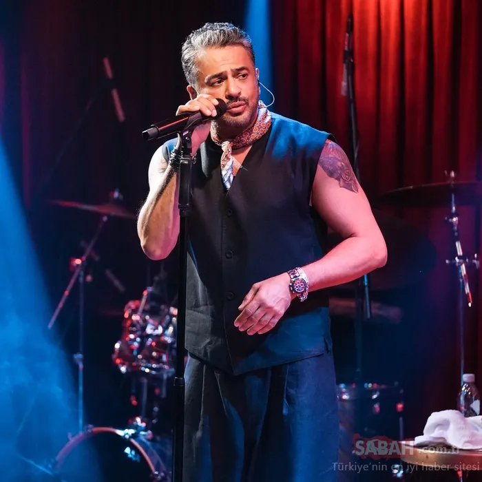 Şarkıcı Emre Altuğ’dan bomba itiraf! ‘Son 10 yılım çok zor geçti’