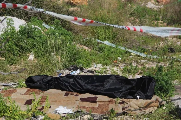 Esrarengiz kadın cesedi: Otluk alanda çorap giyili bir ayak gördüm!