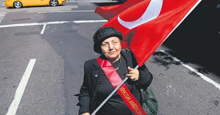 ABD’deki Türklerin Şevkiye teyzesi var