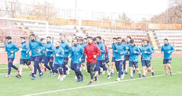 Kırıkkale’de seyirci Martta tribünde
