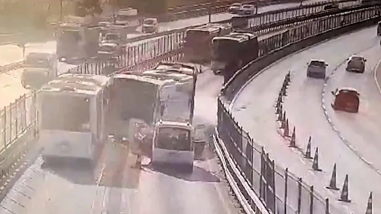 İstanbul’daki metrobüs kazasında gözaltı sayısı yükseldi