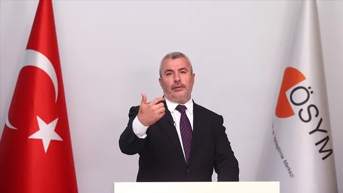 son-dakika-haberi-osym-baskani-bayram-ali-ersoy-acikladi-kpss-iptal-edildi-yeni-kpss-takvimi-ne-zaman-baslayac-1659607403451.jpg SON DAKİKA: KPSS iptal edildi! ÖSYM Başkanı Bayram Ali Ersoy açıkladı: Yeni KPSS takvimi ne zaman?