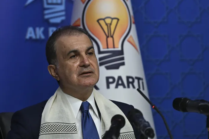 ak-parti-sozcusu-omer-celik-batida-hukumetler-soykirima-destek-cikiyor-1728308897848.jpg