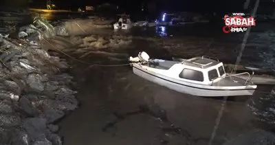 Çanakkale’de Kepez deresi taştı, sahil yolu trafiğe kapatıldı