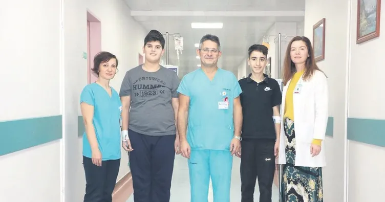 2 genç kalp bekliyor