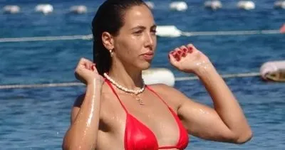 Zehra Çilingiroğlu denizde poz vermeye doyamadı! Hülya Avşar’ın kızı Zehra Çilingiroğlu kırmızı bikinisi ile nefes kesti!