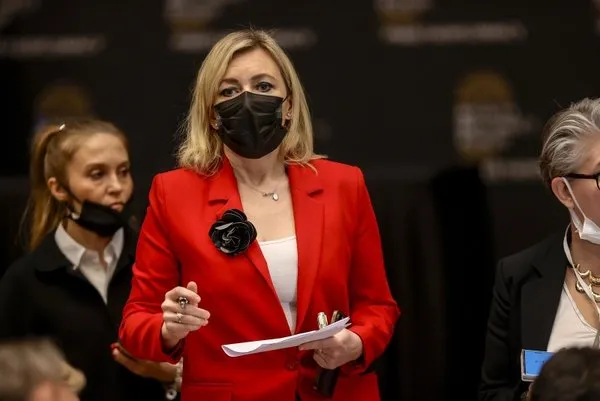 Son dakika: Rusya Ukrayna zirvesinde medya savaşı! Rus Sözcü Zaharova CNN muhabiriyle tartıştı!