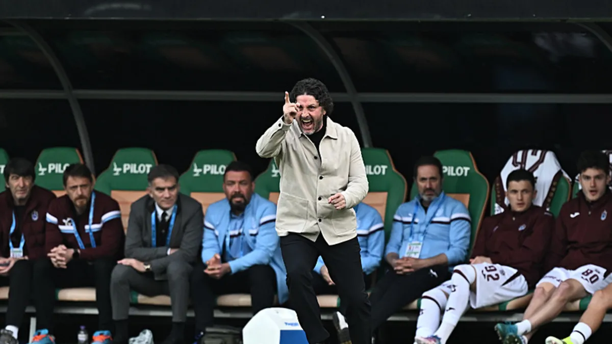 Fatih Tekke’den penaltı isyanı: “Tartışmaya açık” Fatih Tekke’den penaltı isyanı: “Tartışmaya açık”