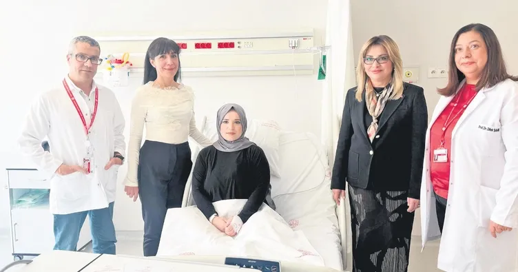 Anne karnında mucize ameliyat