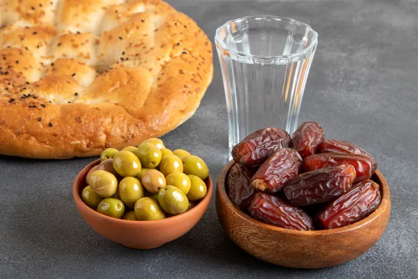 ramazanda-kabizlik-riskini-bitiren-formul-her-sofrada-mutlaka-1709812326971.jpg