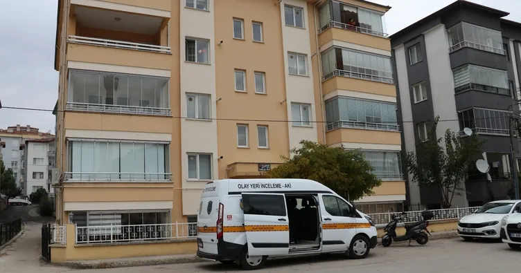 65 yaşındaki adam evinde ölü bulundu