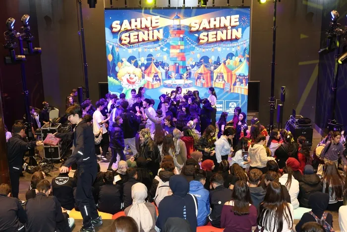 konyada-dev-organizasyon-basladi-yuzbinlerce-kitapseveri-bulusturacak-1792243600773.jpeg