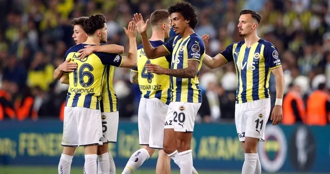 Fenerbahçe'nin yeni 10 numarası Arda Güler oldu
