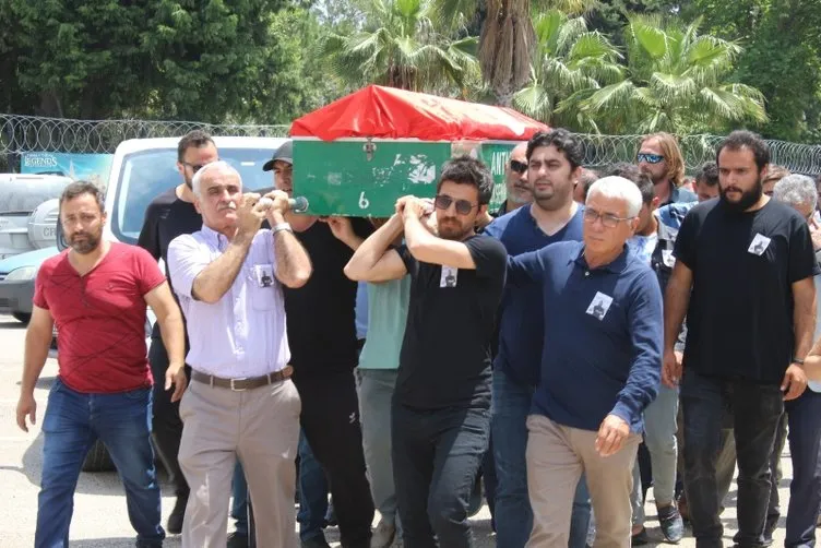 Ãldürülen arkeolog için müzede hüzünlü tören