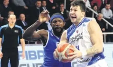 Demir İnşaat ve Gaziantep Basket yurda döndü, Uşak çeyrek finalde