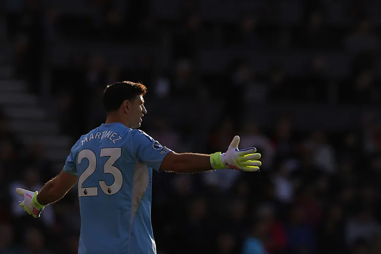 Galatasaray’dan kaleci operasyonu! Muslera’nın veda paylaşımına yorum yaptı…