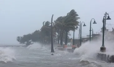 Porto Riko’da şiddetli yağış hayatı durdurdu