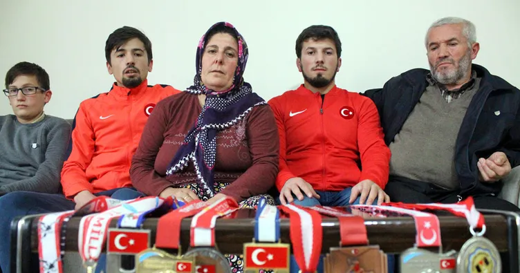 Rakiplerinin tuş edemediği güreşçi kalbine yenildi