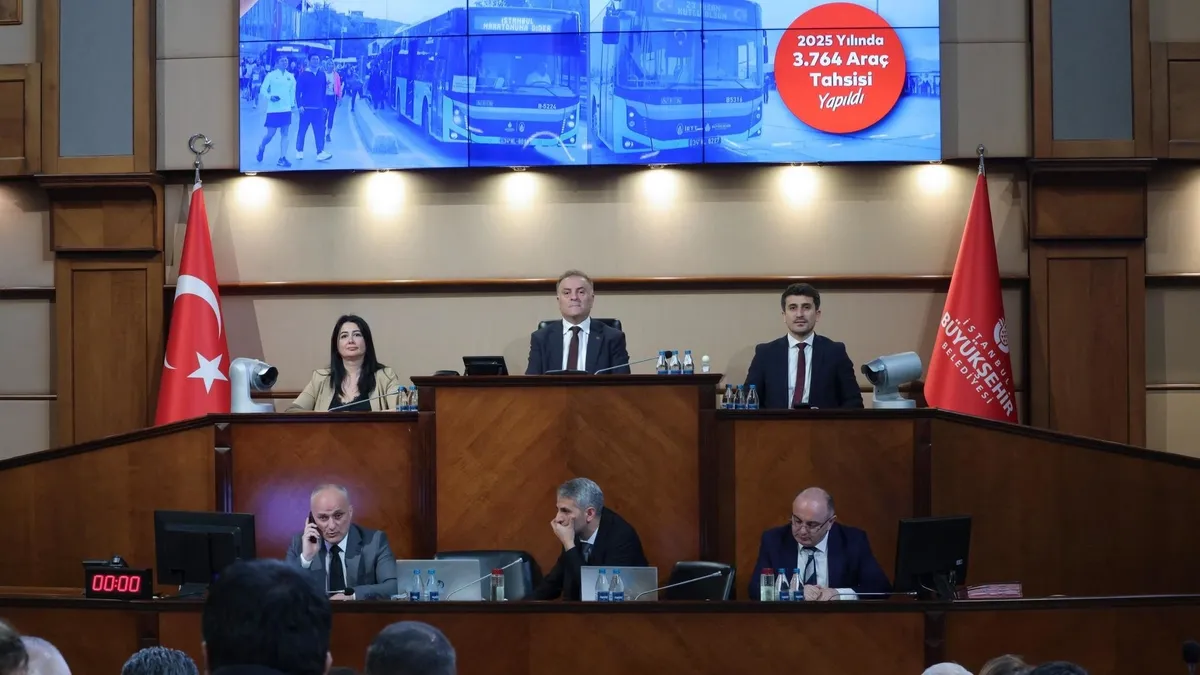 155 yıllık İETT’de mali iflas ve hizmet çöküşü 155 yıllık İETT’de mali iflas ve hizmet çöküşü