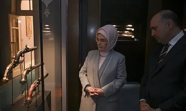 Emine Erdoğan’dan Ankara’nın tarihi yapılarından Ankara Palas Müzesi’ne ziyaret