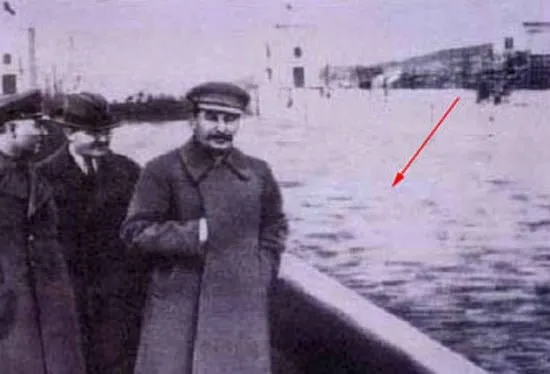Stalin’in fotoğraf hileleri