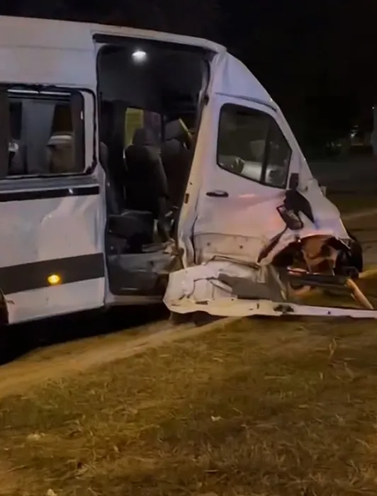 Adana’da feci kaza! Uçuş ekibini taşıyan servis minibüsü kaza yaptı: Kaptan pilot Hasan Eren hayatını kaybetti