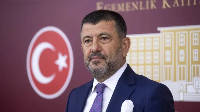 veli-agbabaya-20-milyon-lira-tehdidi-istanbuldan-malatyaya-adam-gonderdiler-4-supheli-tutuklandi-1788109128968.jpg