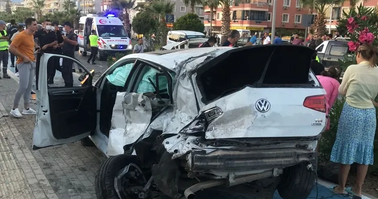 Alanya’da korkunç kaza: 1 ölü 8 yaralı