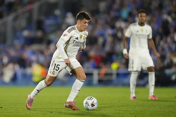 Xabi Alonso, Arda Güler'i işaret etti! "Oyuna girdi ve hemen..." - Galeri - Spor