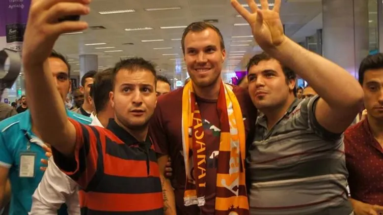 Galatasaray’ın eski futbolcusu dayak yedi