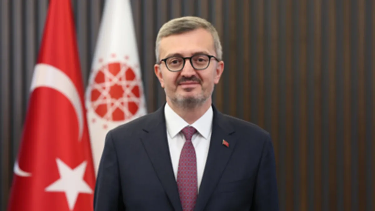 İletişim Başkanı Duran'dan 'Deniz Kuvvetleri Günü' paylaşımı