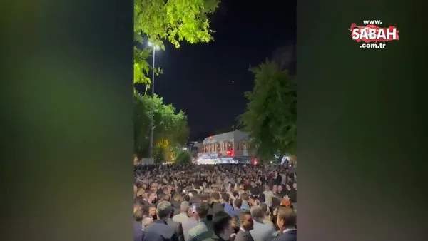 Başkan Erdoğan'a EyüpSultan'da sevgi seli: Akşam namazını eda etti | Video