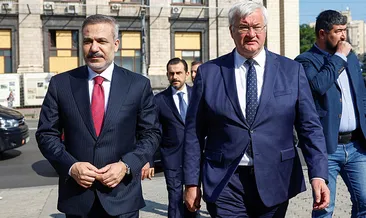 SON DAKİKA| Bakan Fidan ve Ukraynalı mevkidaşından müzakere mesajı: Zelenskiy ve Putin görüşmesi için İstanbul’u işaret etti