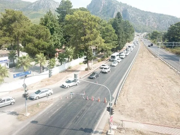Dönüş trafiği başladı... İşte trafikte son durum