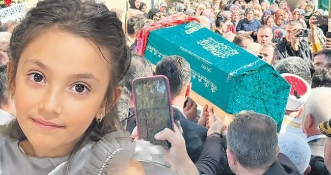 Eslem dualarla uğurlandı